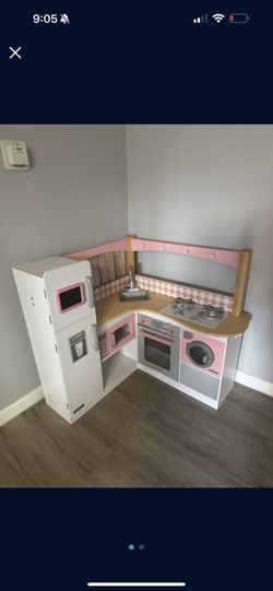 Kidkraft Pink/white Toddler Girl Play Kitchen