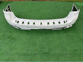 Chevrolet Suburban GMC Yukon XL Rear Bumper Trasero 2025 2026