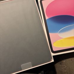 BRAND NEW PINK IPAD 