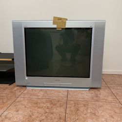 Sony 40inches And 32 Inches Traditional Tv Both For $200