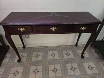 Entryway table