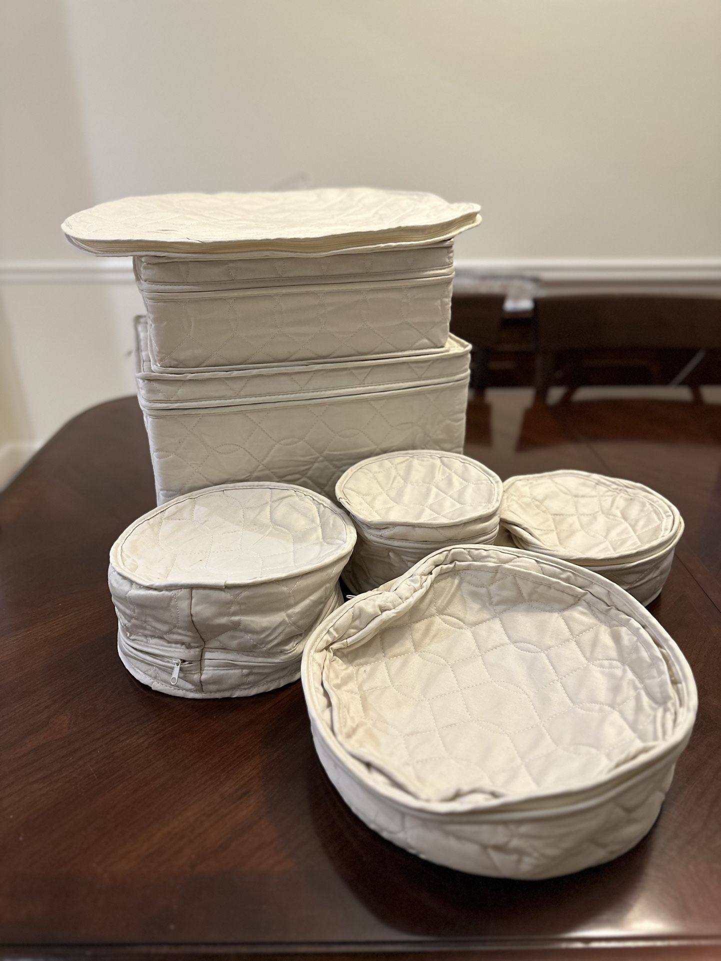 China And Crystal Storage Protectors