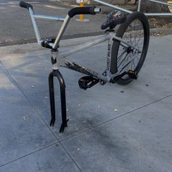 throne coraline 29er