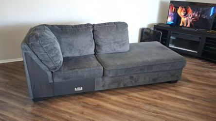 Gray Fabric Sectional Sofa with Chaise