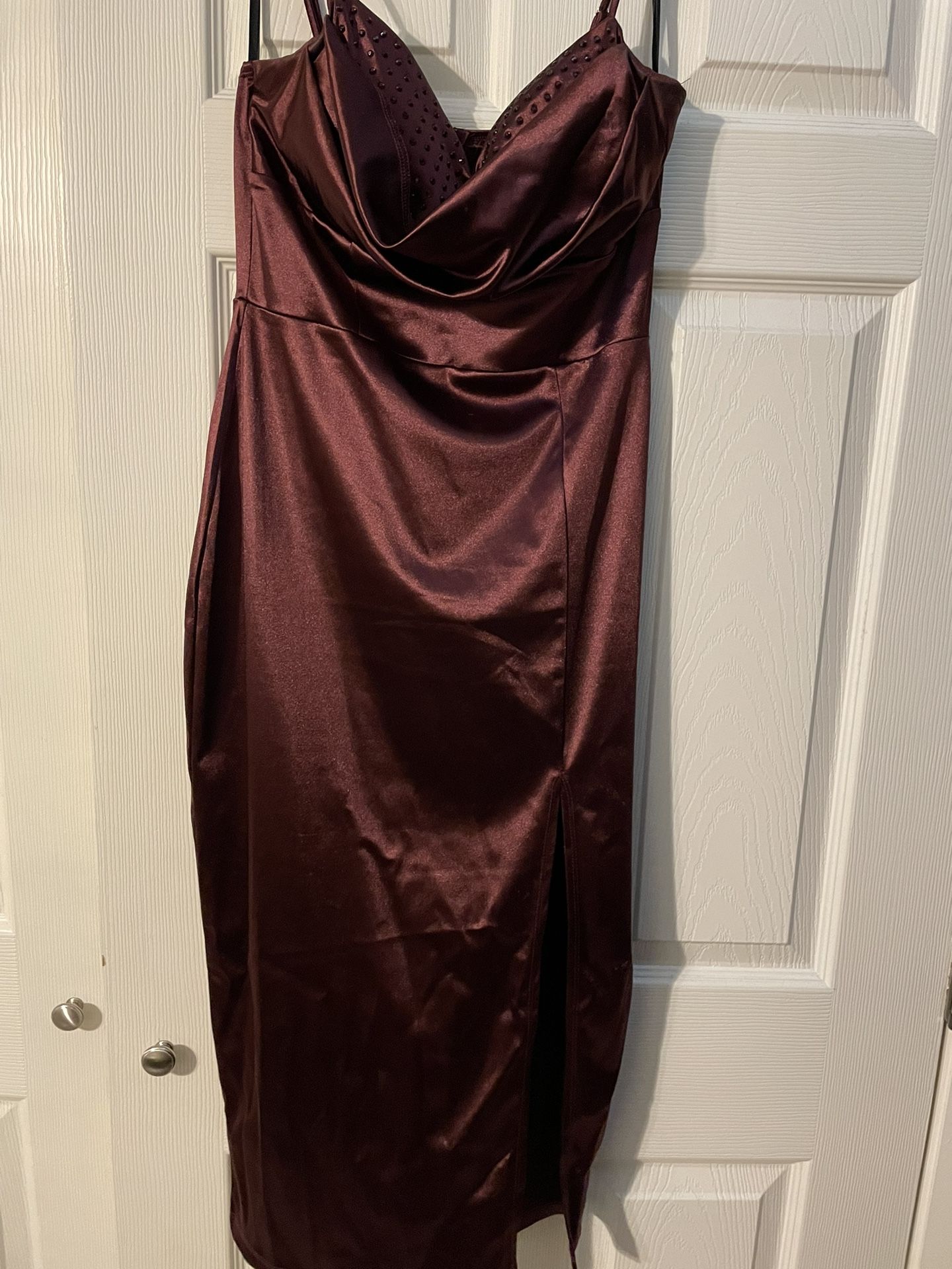 Large Maroon Windsor Dress