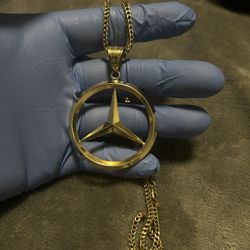 Brand new 10k gold 20inch franco chain 9g 14k 2 1/2inch custom mercedes pendant 6.4g all real 