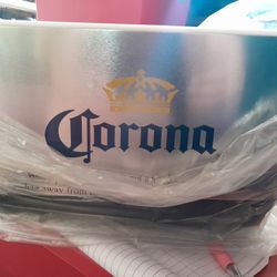 Corona 6-pack Holder