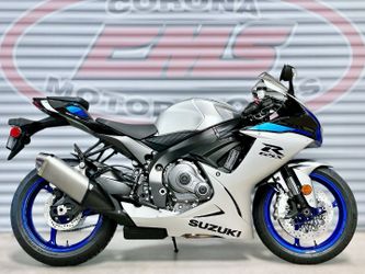 NEW 2026 Suzuki GSX-R600 Sportbike Street Motorcycle