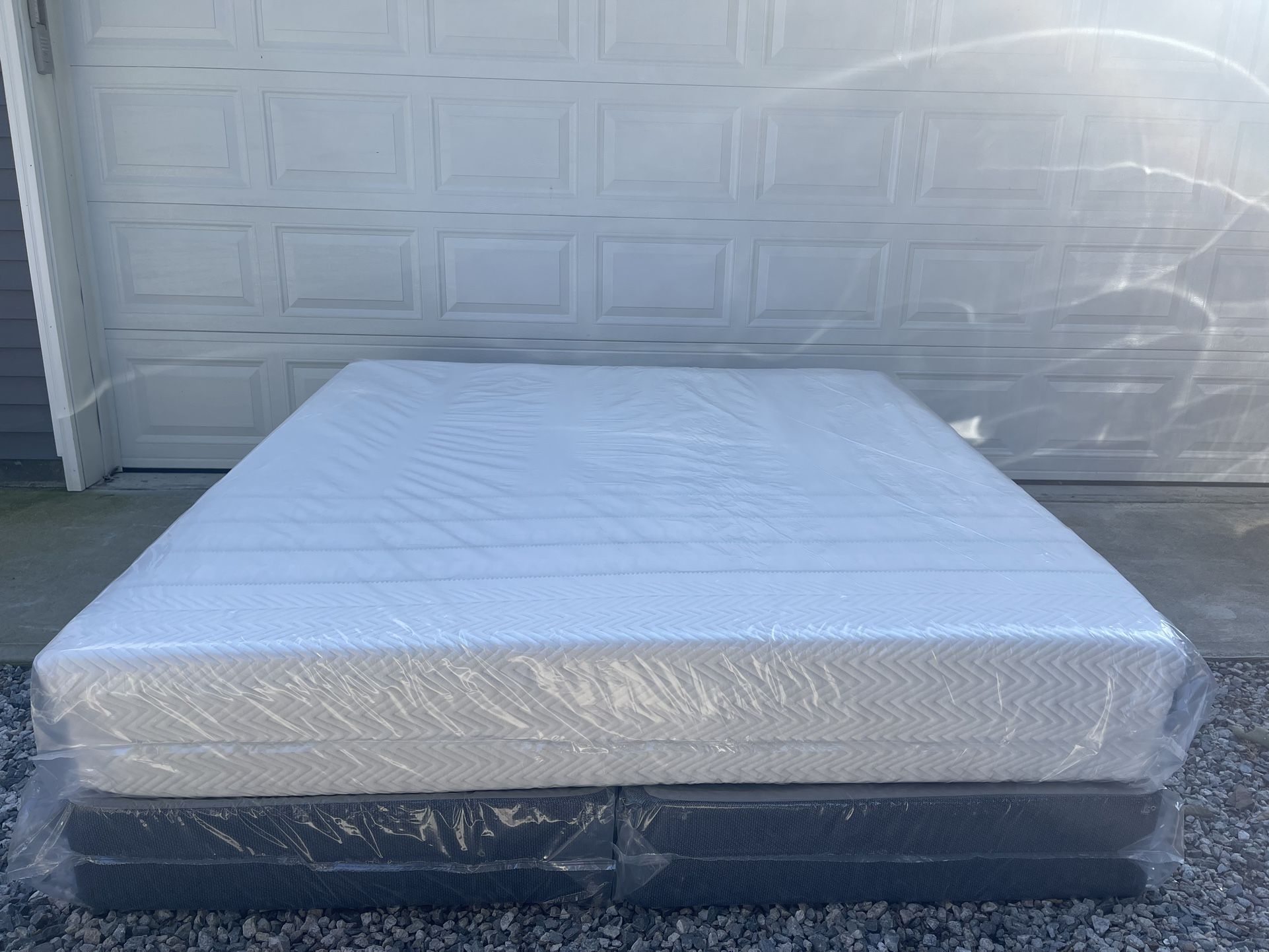 Leesa Legend Hybrid King Mattress