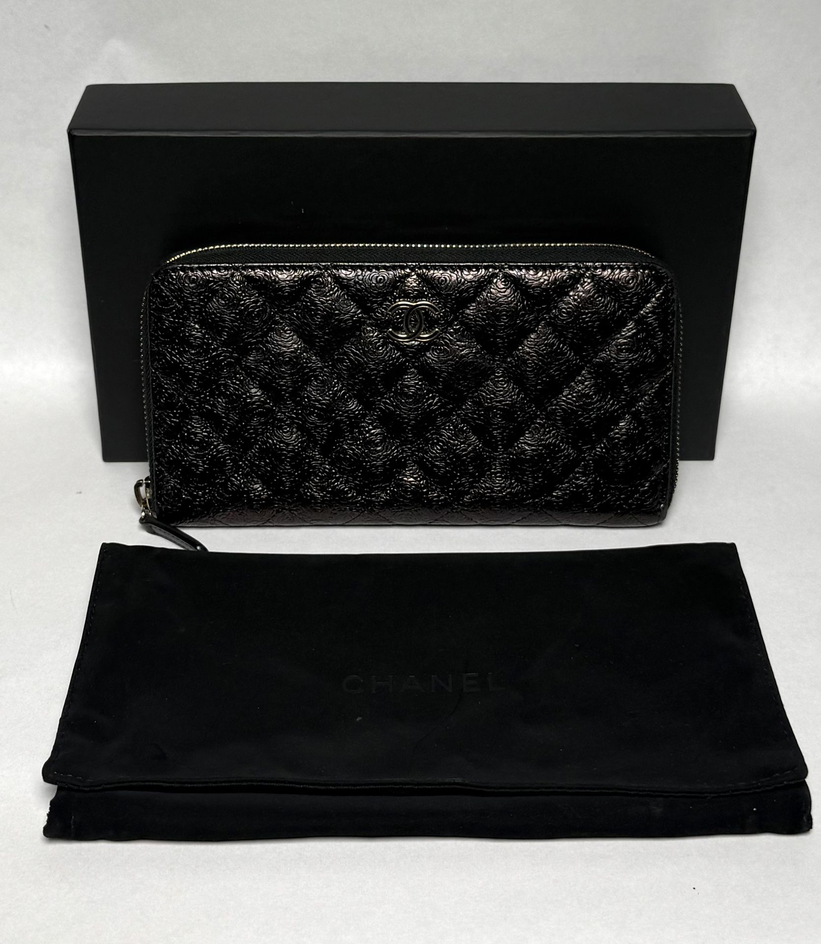 Authentic Chanel Medium Camelia timeless classique zipped wallet