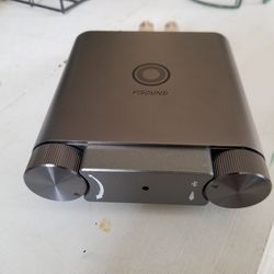 FISOUND D100 amplifier hi fidelity