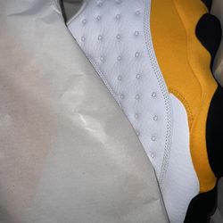 Air Jordan 13 “Del Sol” Size 9