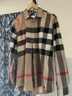 Burberry Button Shirt (L)
