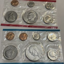 1973 Mint sets 