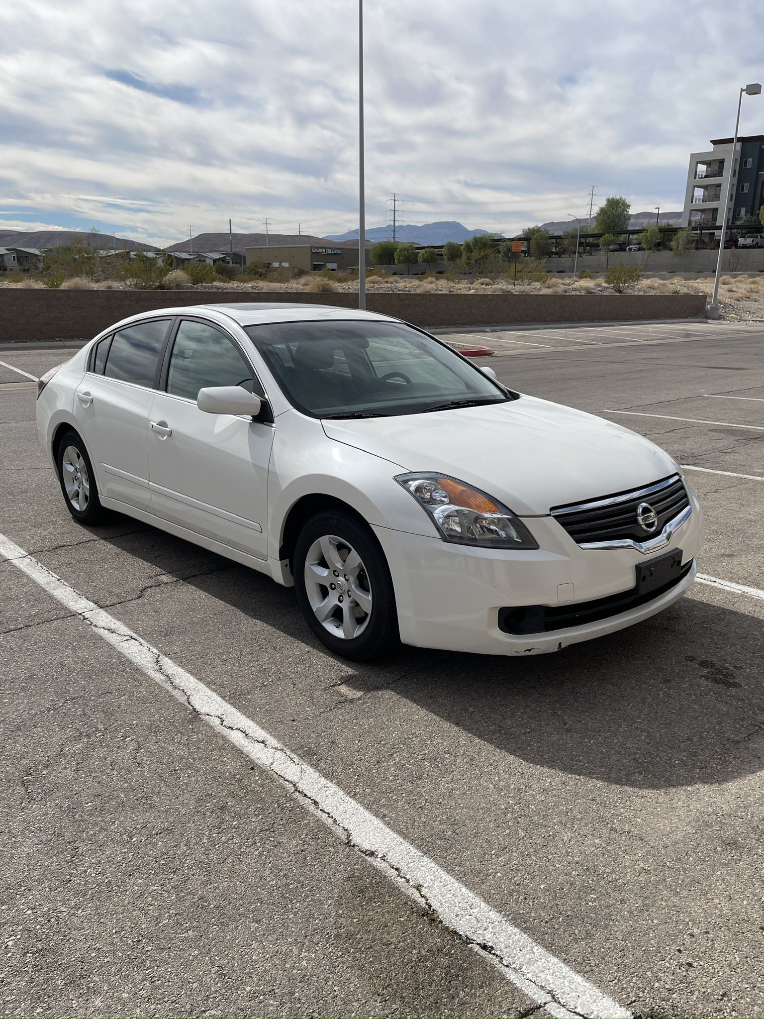 2009 Nissan Altima for Sale in Las Vegas, NV OfferUp