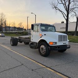 International 4700 cab and chassis