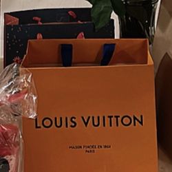 LV Wallet 