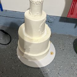 Fake wedding cake decks