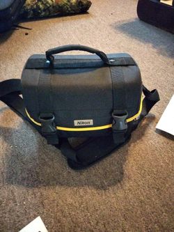 Clean Nikon SLR Camera Bag