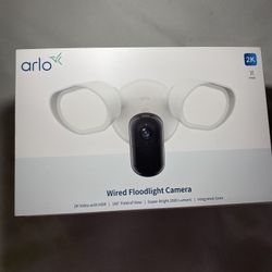 New Arlo Wired Floodlight Camera Home Security Camera with 2K Video and HDR