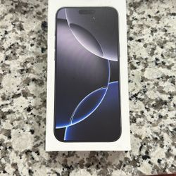 iPhone 16 Pro Max 