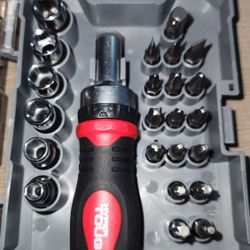 Hyoer Tough 25pc Socket And Bit Set