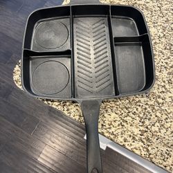 Master Pan Non-Stick Divided Grill/Fry/Oven Meal Skillet, 15", Black