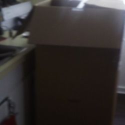 Free  Moving Boxes 