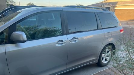 2012 Toyota Sienna