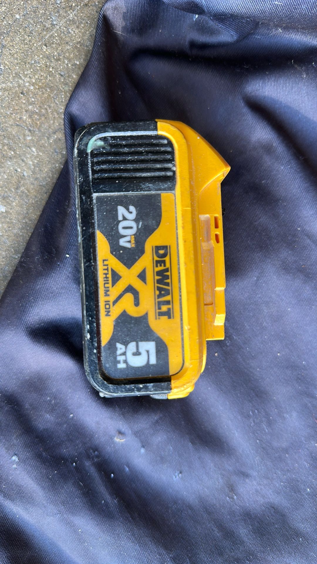 Battery Dewalt