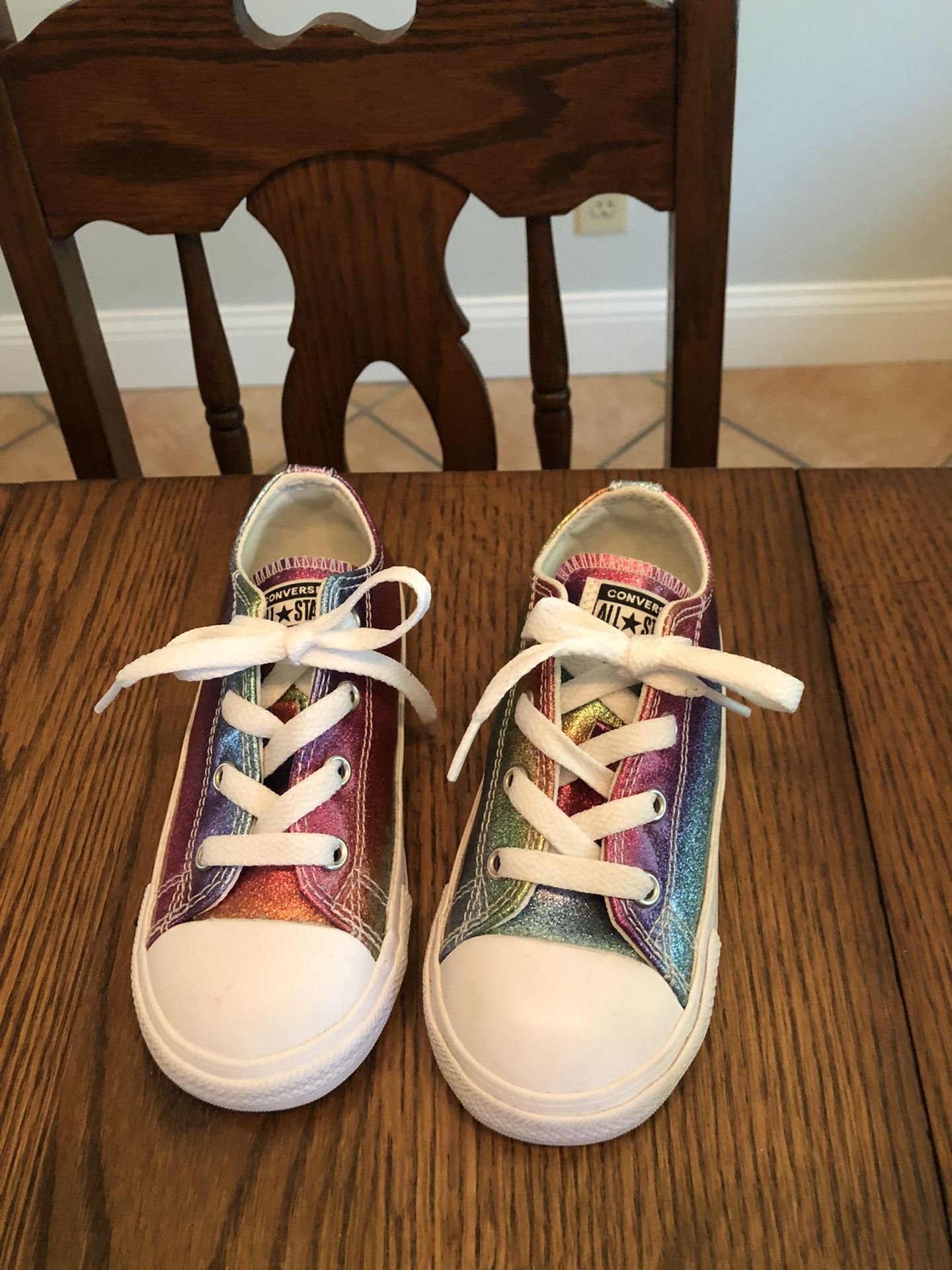 Girls Converse