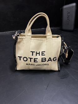 The Tote Bag Marc Jacobs (The Jacard Medium Tote Bag)