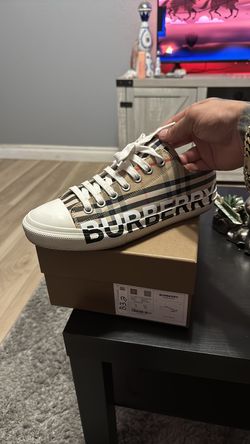 Burberry Sneakers