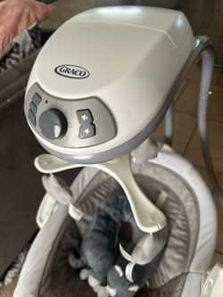 Baby swing