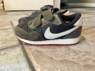 Nike Shoes Kids Size: 8