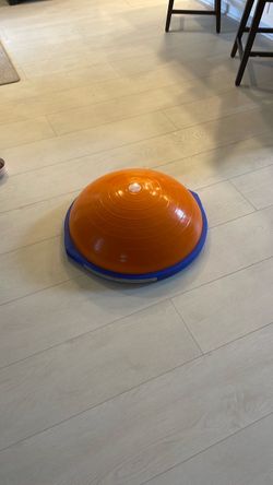Bosu ball balance trainer