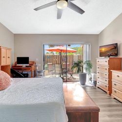 Queen 3-Piece Bedroom Set