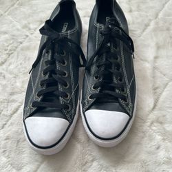 Converse Man Shoes Size 10 
