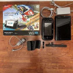 Nintendo Wii U Deluxe Set Mario Kart 8 Bundle CIB 