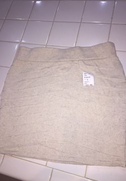 New size Large mini skirt