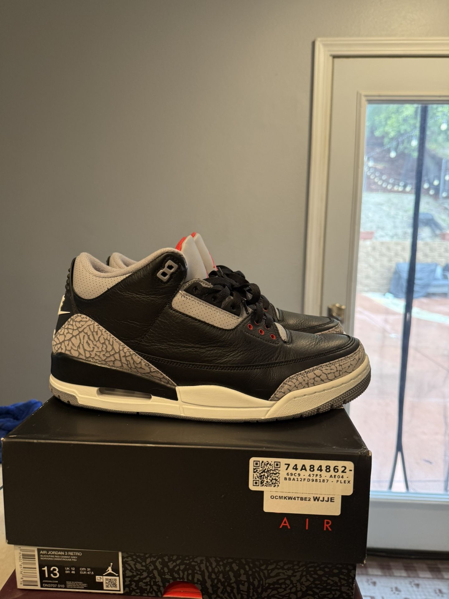 Jordan 3 Black Cement (Size 13)