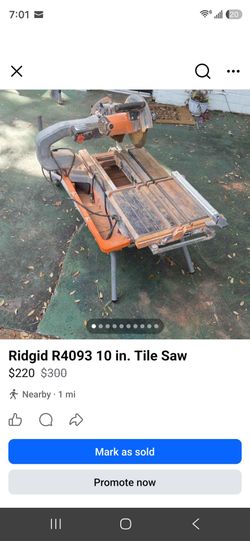 Ridgid R4093 10 in. Tile Saw with extension table and handtruck