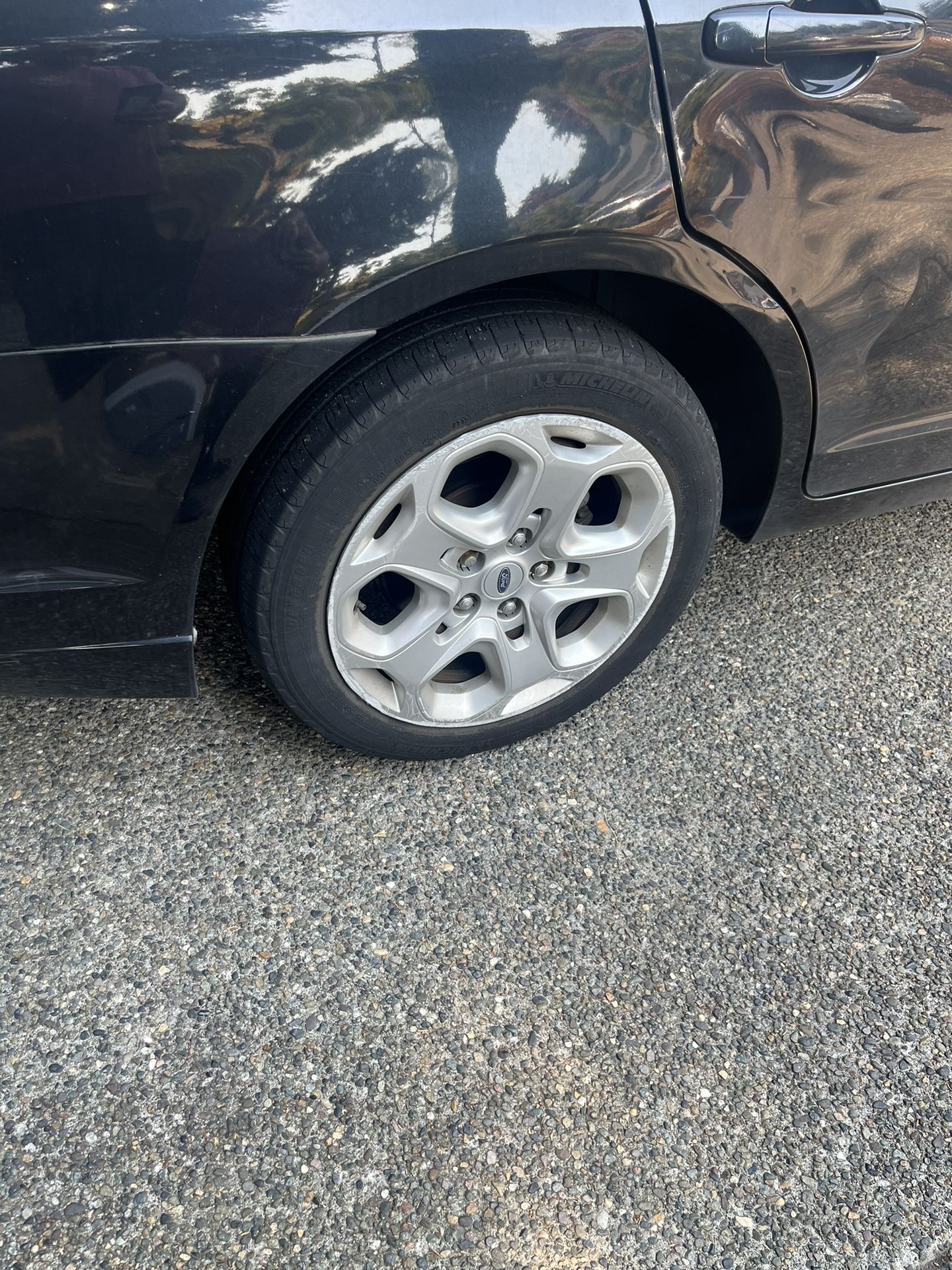2010 Ford Fusion Wheels