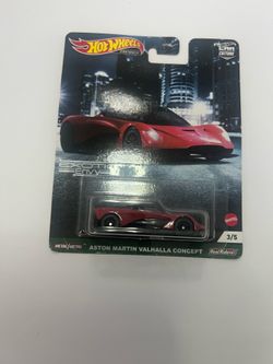 Hot Wheels Exotic Envy Aston Martin Valhalla Concept