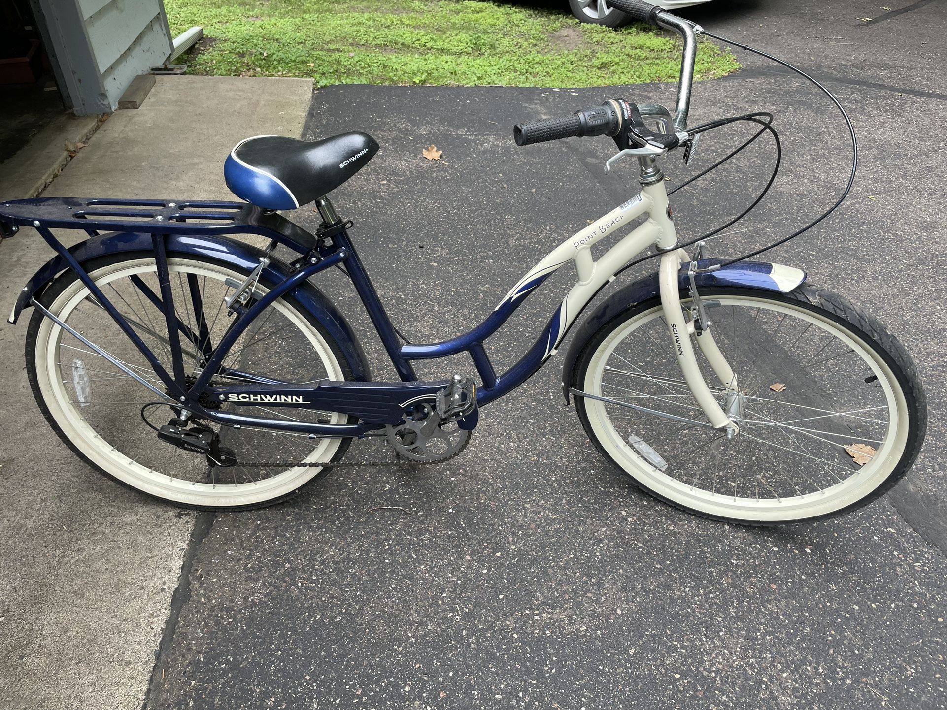 Schwinn Point Beach Bike