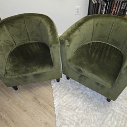 Accent chairs