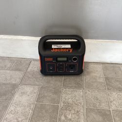 Jackery Explorer 290 Portable Power Station 