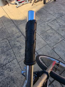 Schwinn stingray Bike