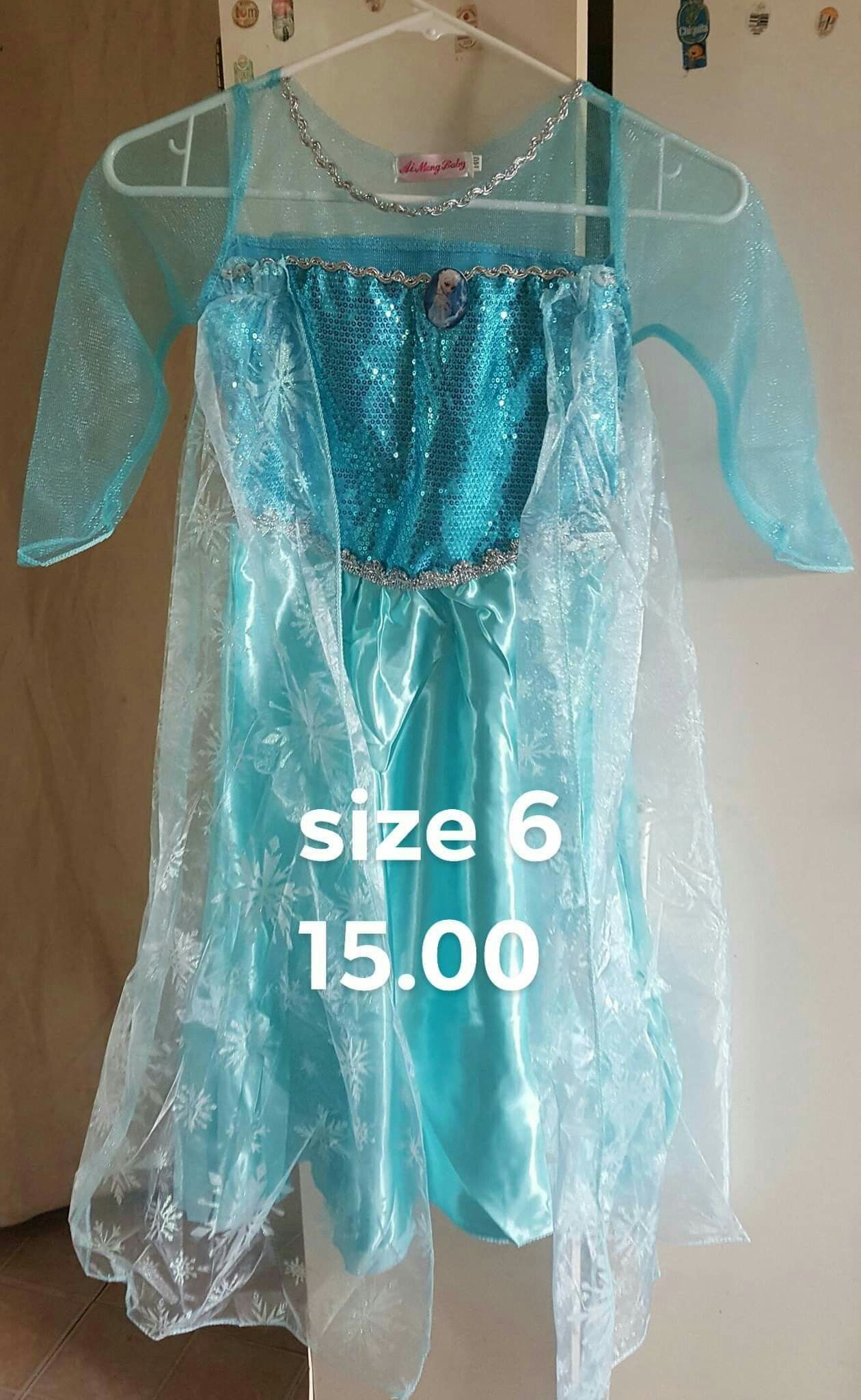 Princess Dresses Christmas Costume Party Children Kids Clothing the size 6 is a size 8