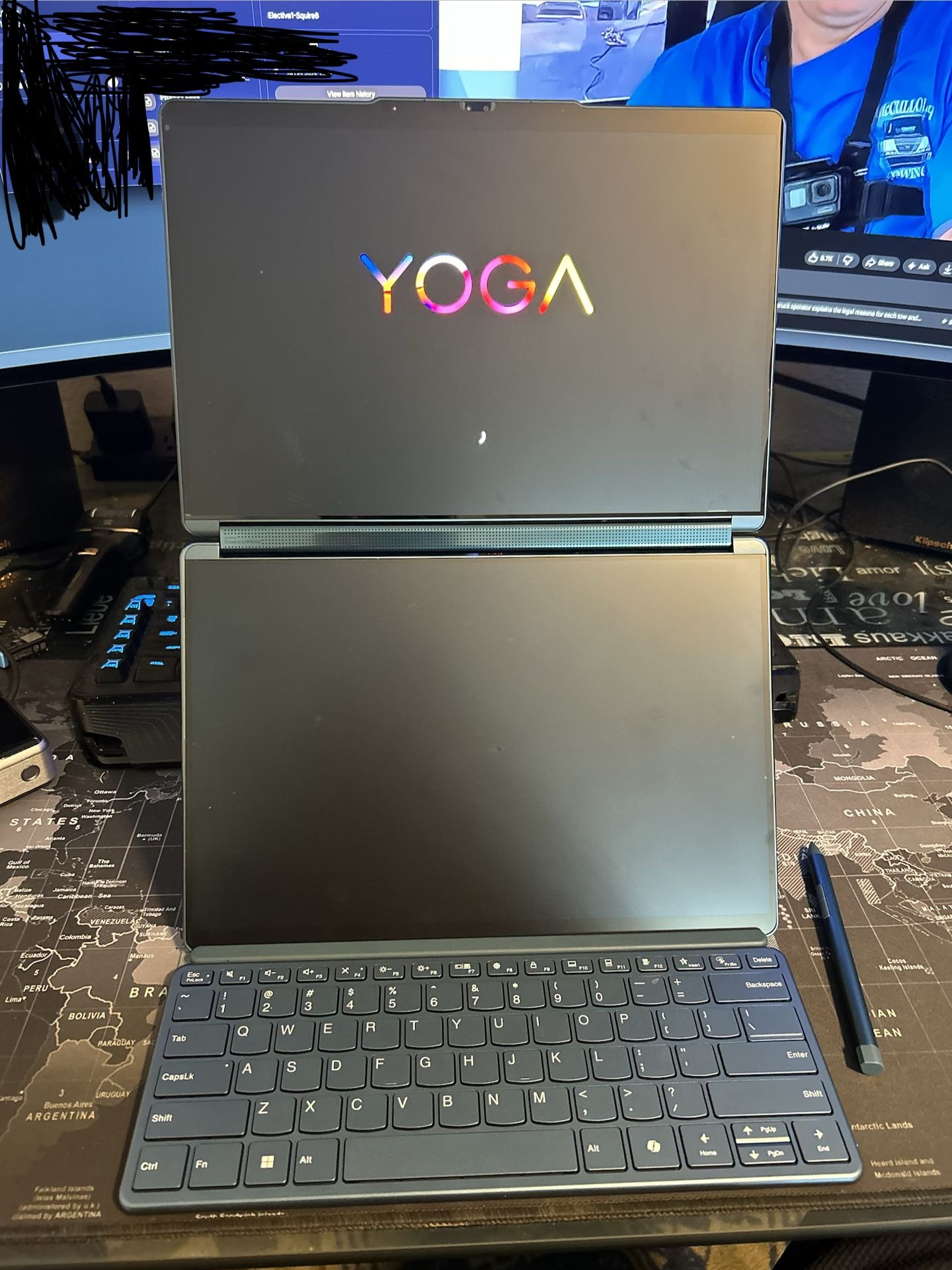 Lenovo Yoga Book 9i (Trades)
